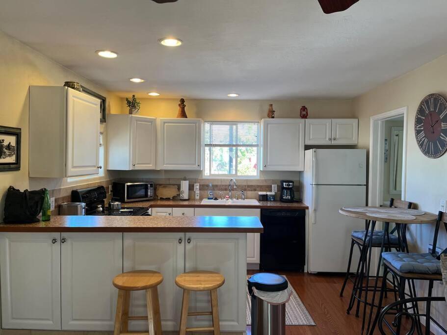 Hébergement de vacances Cheerful Pet-friendly Right In Town